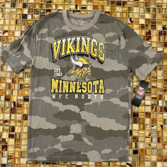 NFL Team Apparel Other - NWT Minnesota Vikings Camouflage Youth Short Sleeve T-Shirt~Youth Large~$30